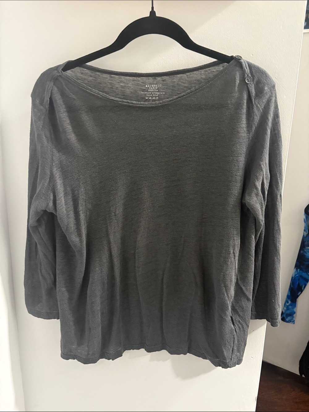 Majestic Women's Long Sleeve Crewneck Tee in Charcoal Gray